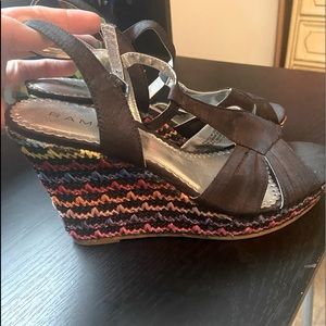 RAMPAGE ESPADRILLES size 10